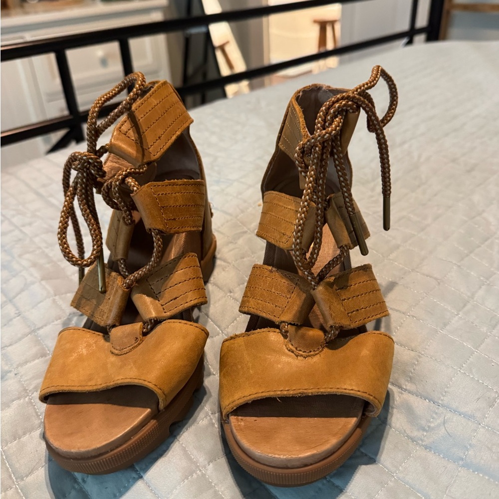 Sorel Tan Sandals with Minimalist Design